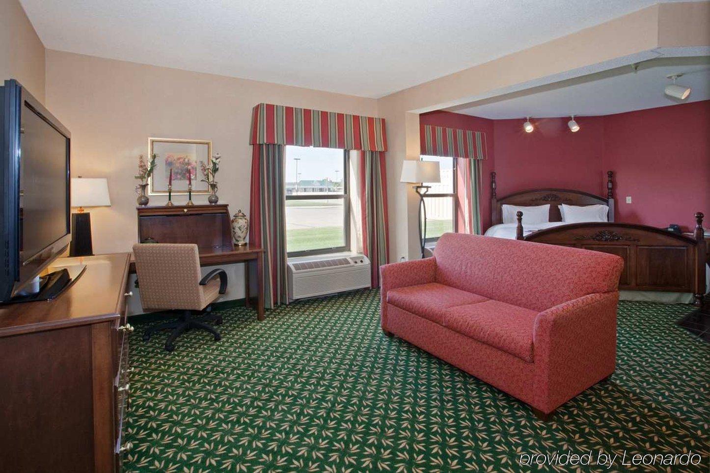 Hampton Inn Elkhart Exterior photo