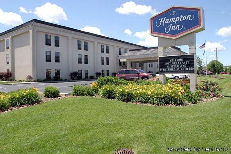 Hampton Inn Elkhart Exterior photo